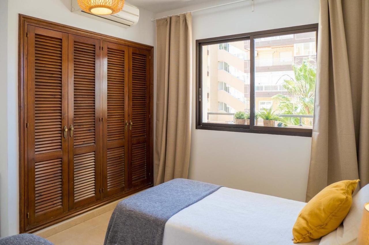 Estupendo Piso En Primera Linea De Playa; Ronda IV Fuengirola Bagian luar foto